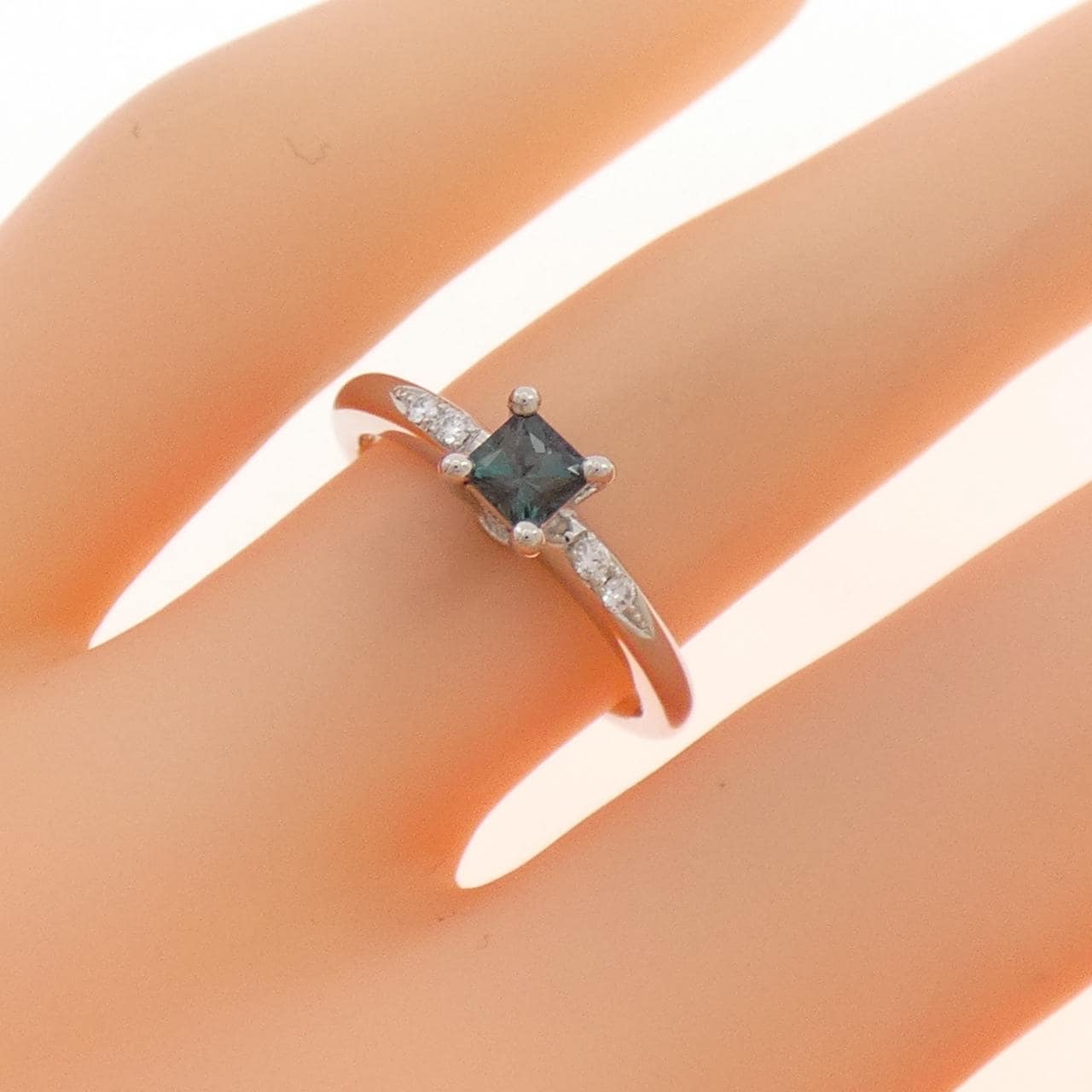 PT900 アレキサンドライト リング 0.281CT