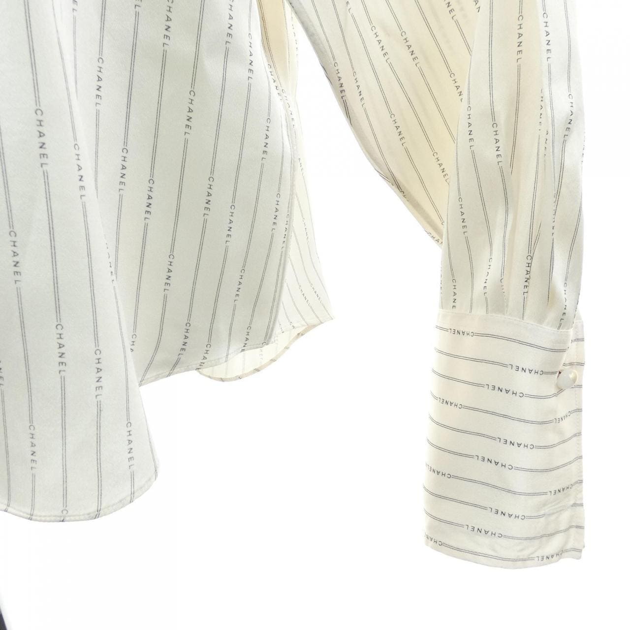 【ヴィンテージ】シャネル CHANEL P13804V07886 99A シャツ