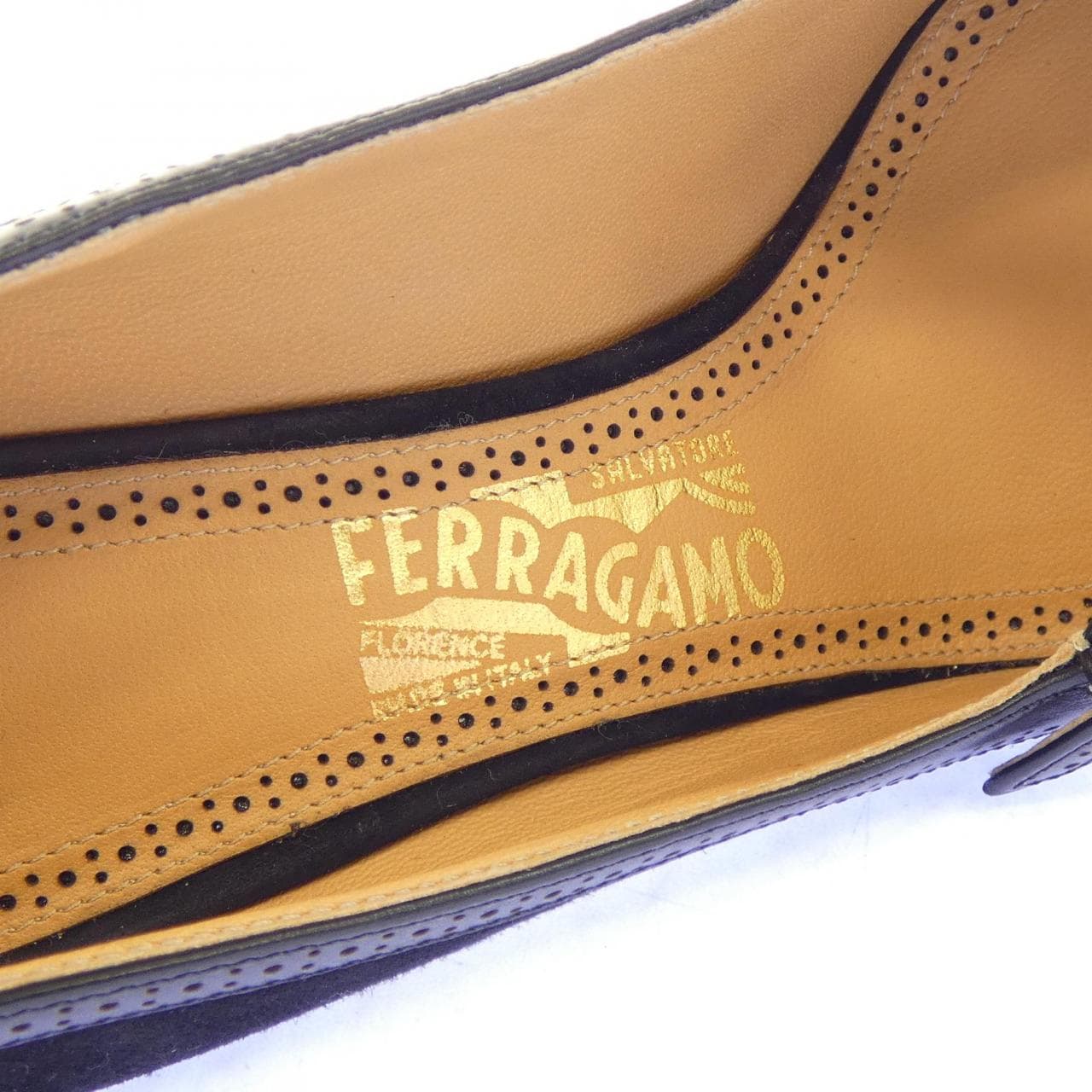 サルヴァトーレフェラガモ SALVATORE FERRAGAMO パンプス
