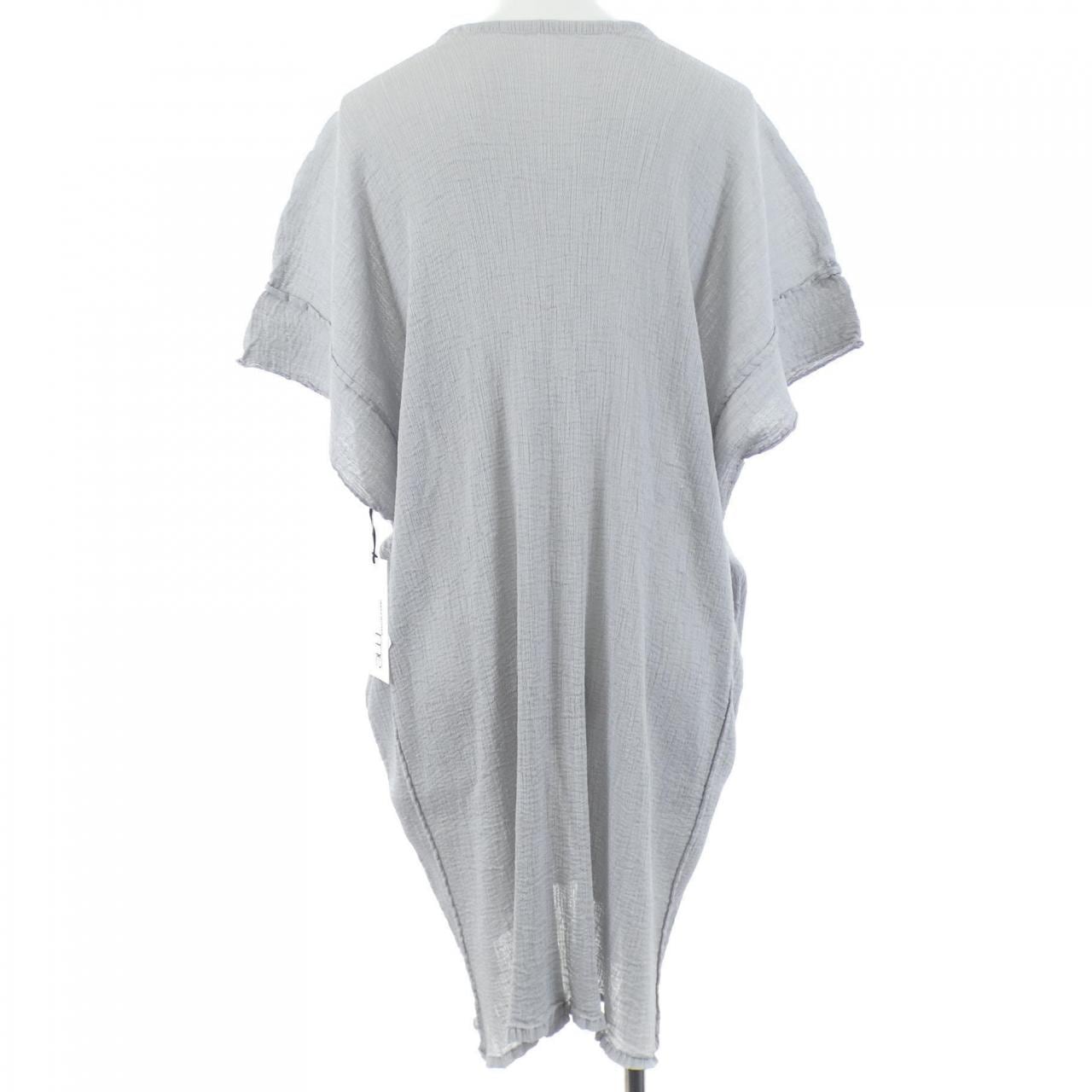 イッセイミヤケ ISSEY MIYAKE MI54FT373 トップス