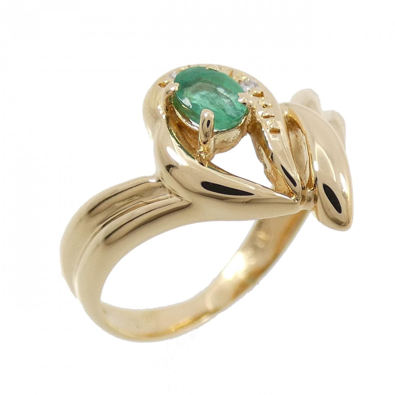 K18YG emerald ring
