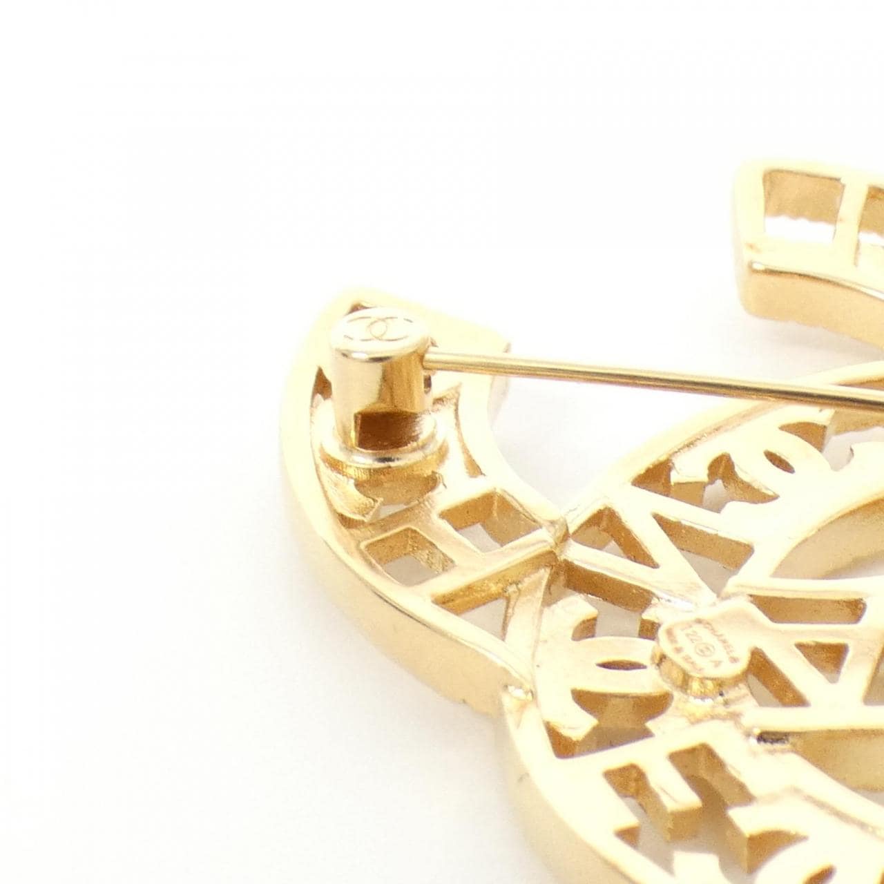 CHANEL AB9044 Brooch