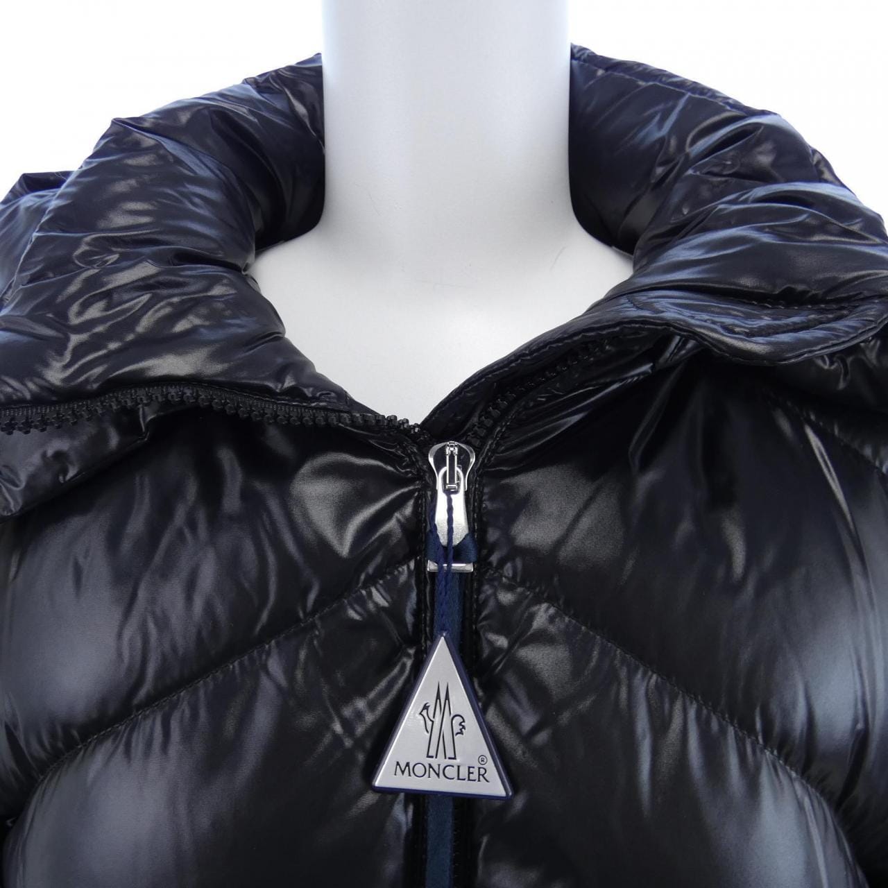 モンクレール MONCLER ダウンコート