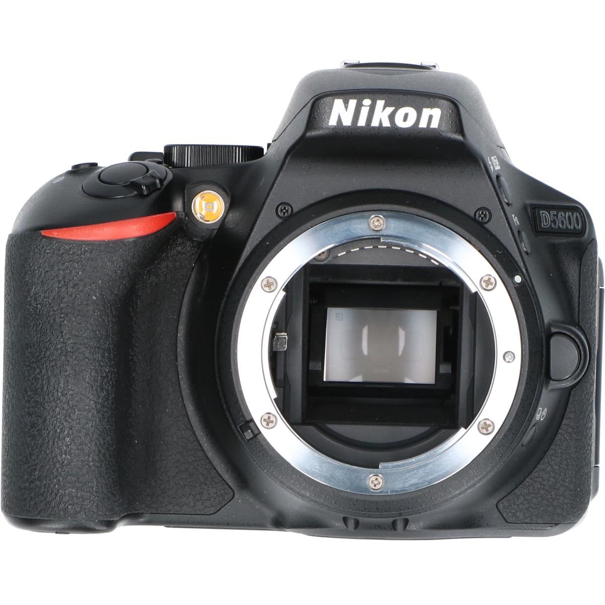 D5600