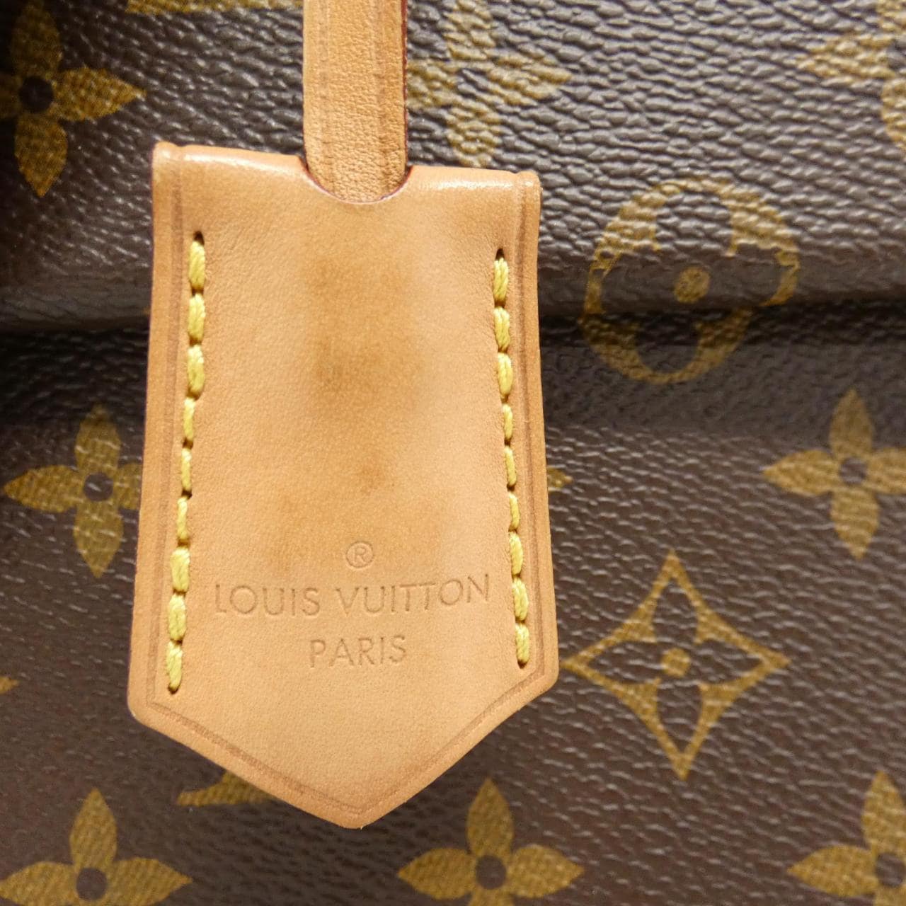 LOUIS VUITTON Monogram Cluny BB M42738 包