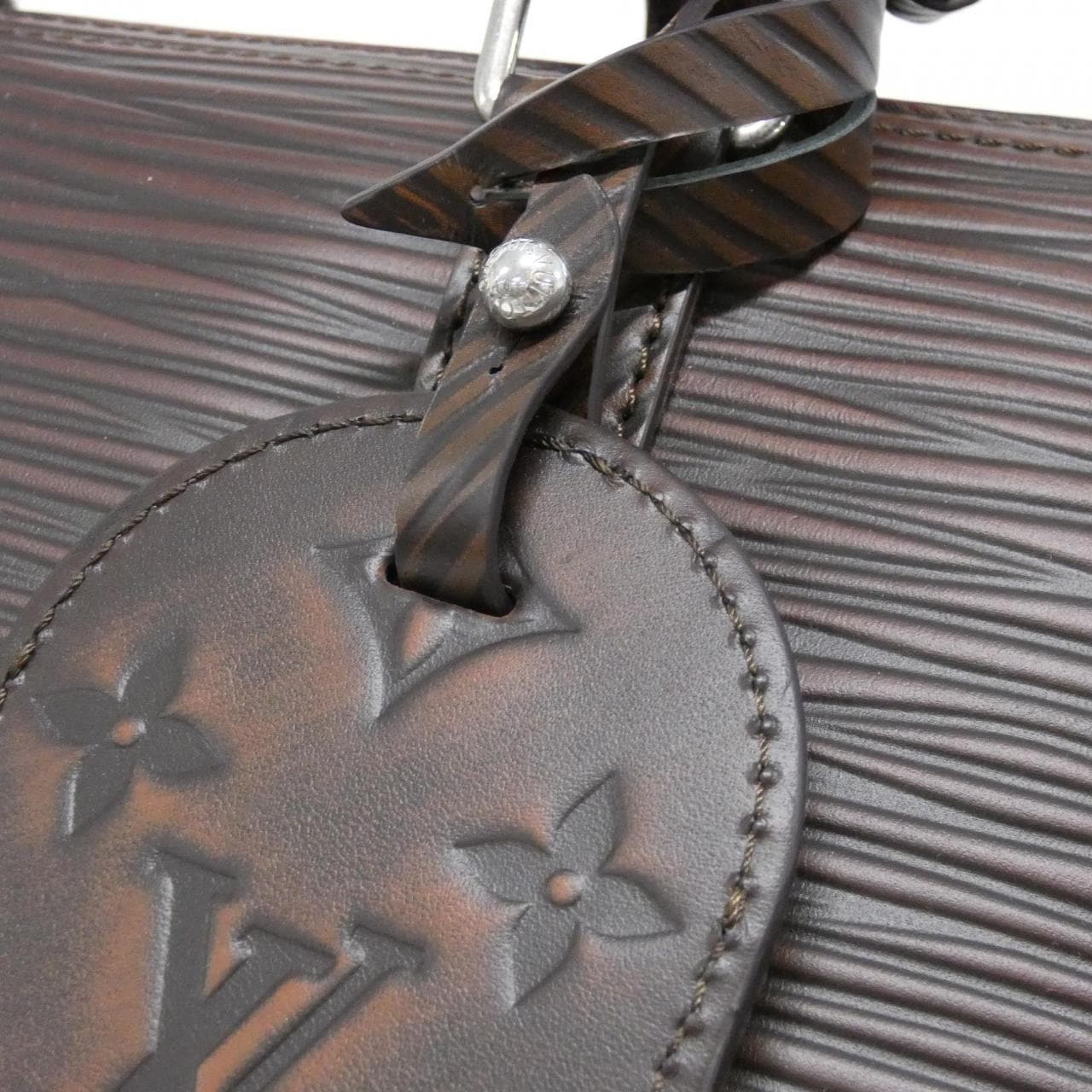 ルイヴィトン エピXL キーポル バンドリエール 50cm M12691 ボストンバッグ