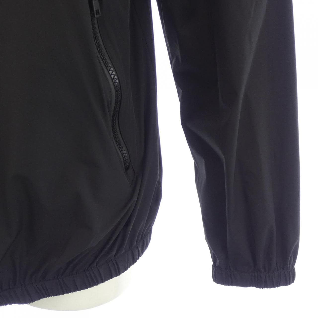 ヘルノ Herno GI00117UL ブルゾン