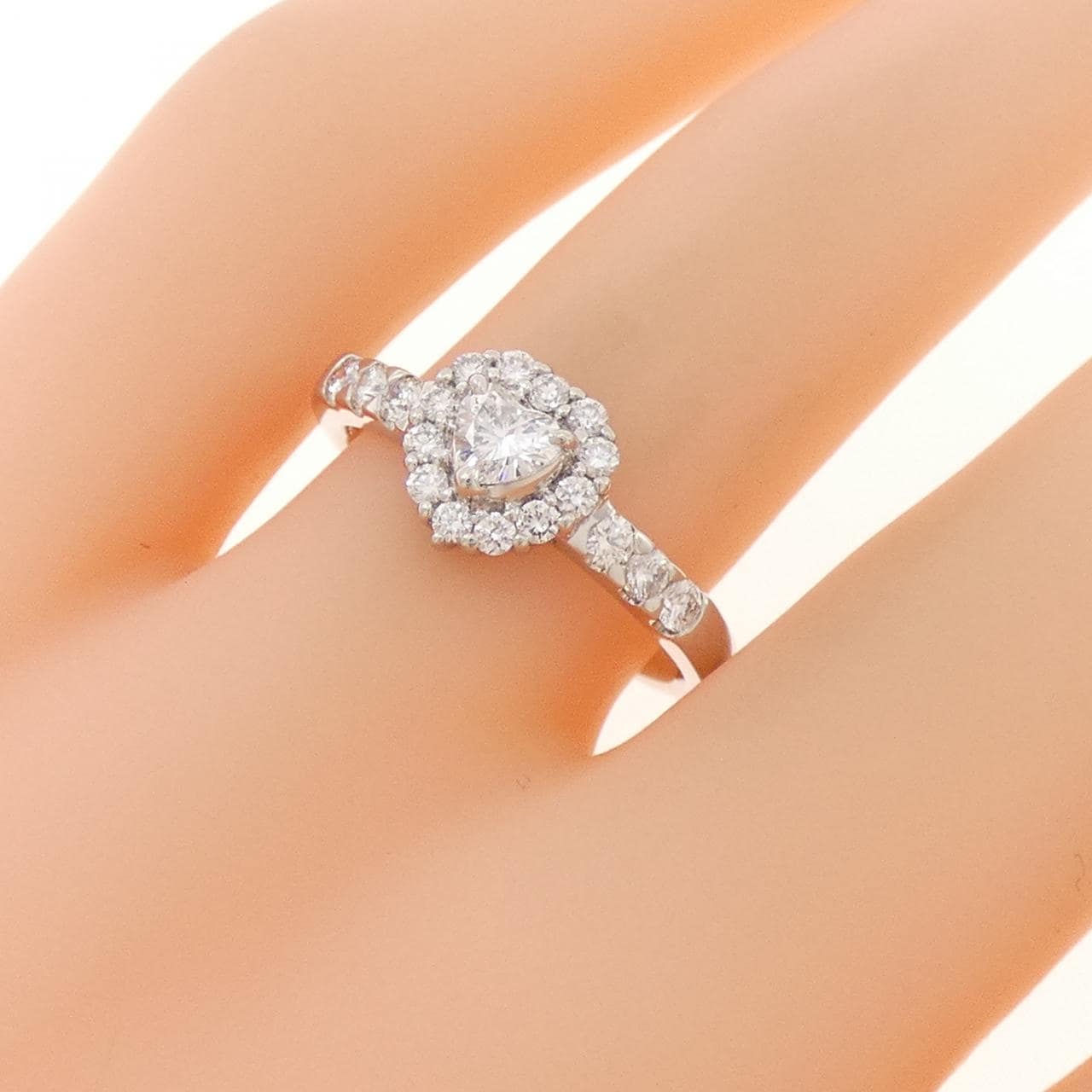 PT900 ハート ダイヤモンド リング 0.195CT