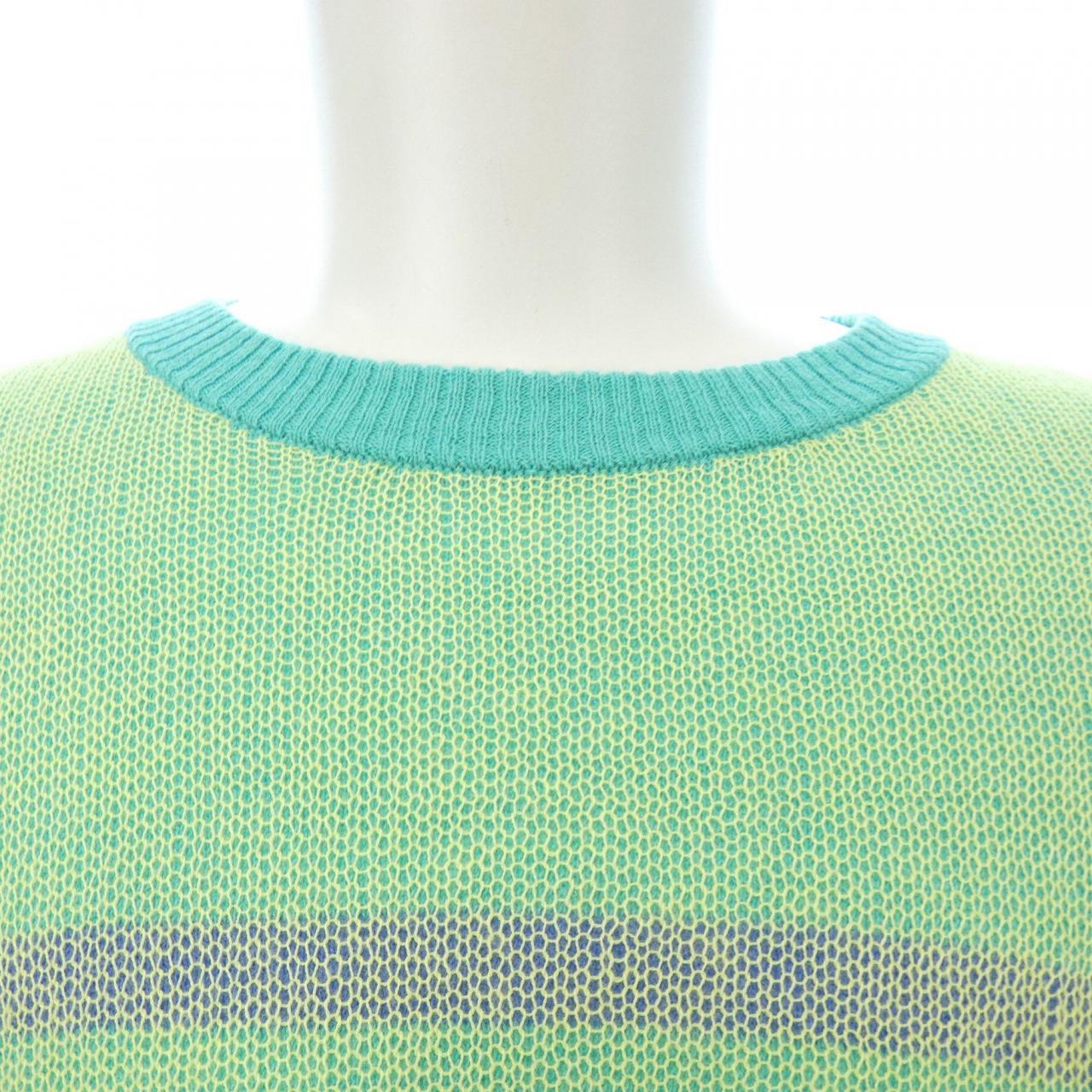 ミシェル 71 MICHAEL トップス