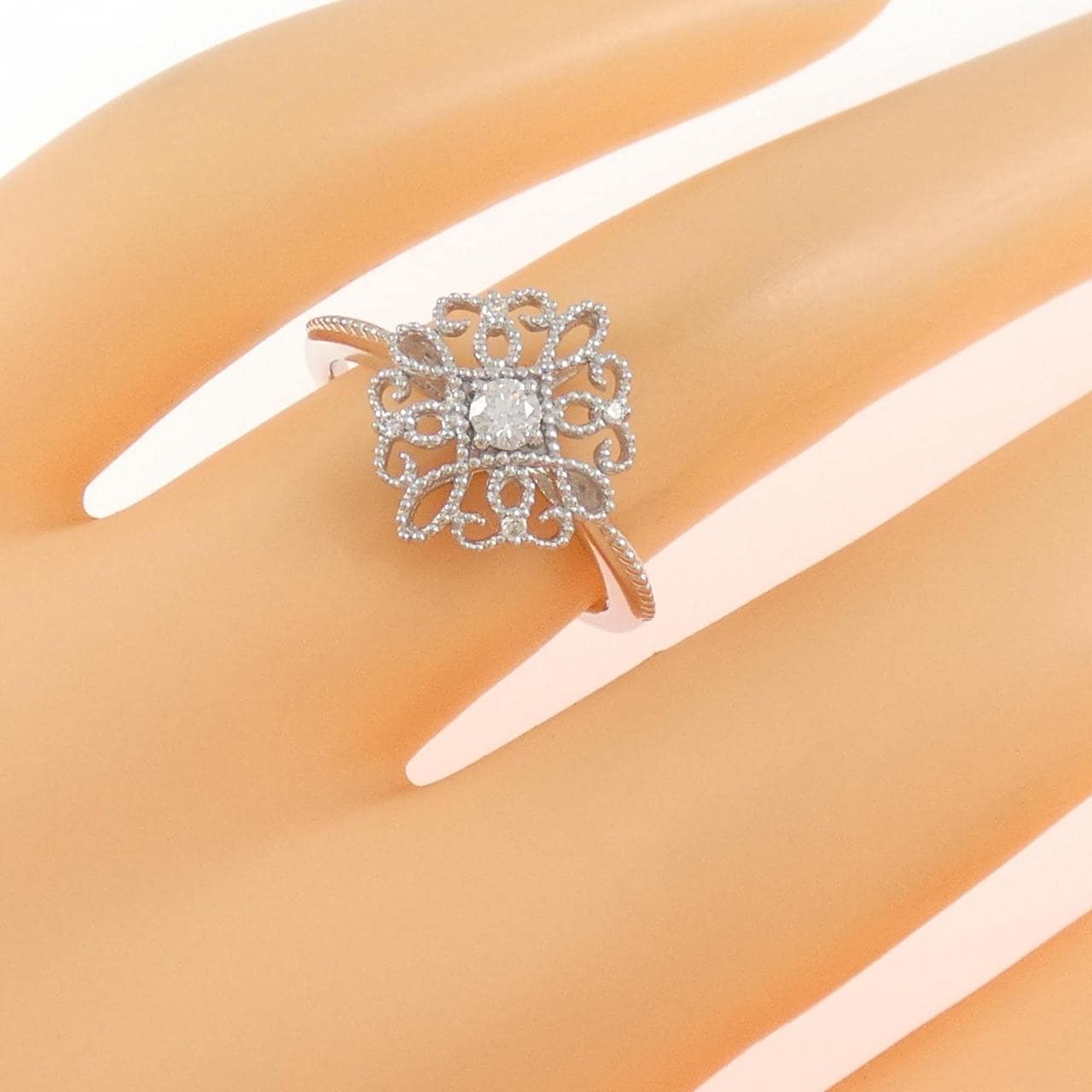 K18WG ダイヤモンド リング 0.12CT