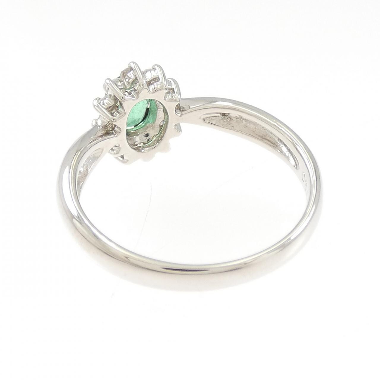 PT850 Emerald Ring 0.34CT