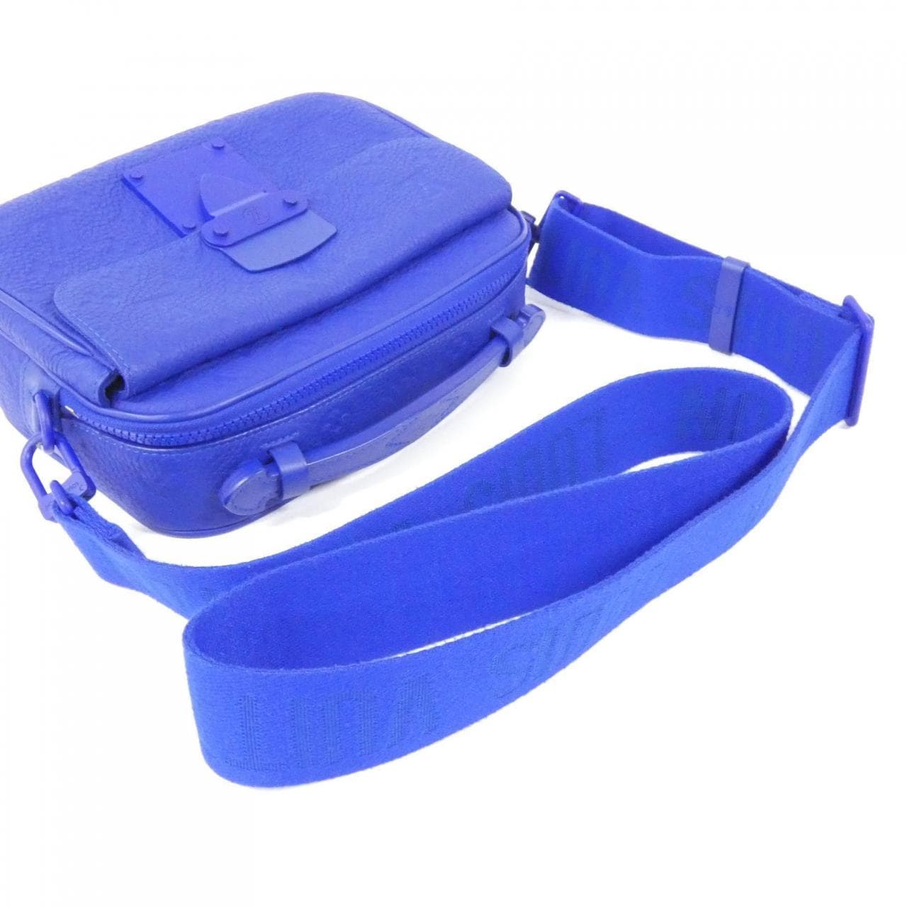 ルイヴィトン トリヨン モノグラム Sロック メッセンジャー M58488 ショルダーバッグ