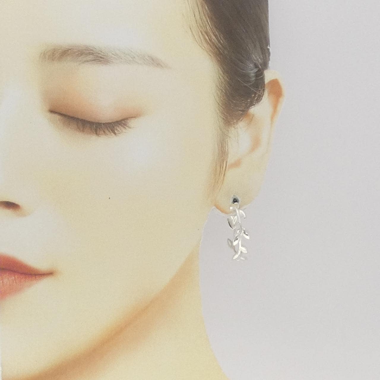 ティファニー オリーブリーフ フープ ピアス