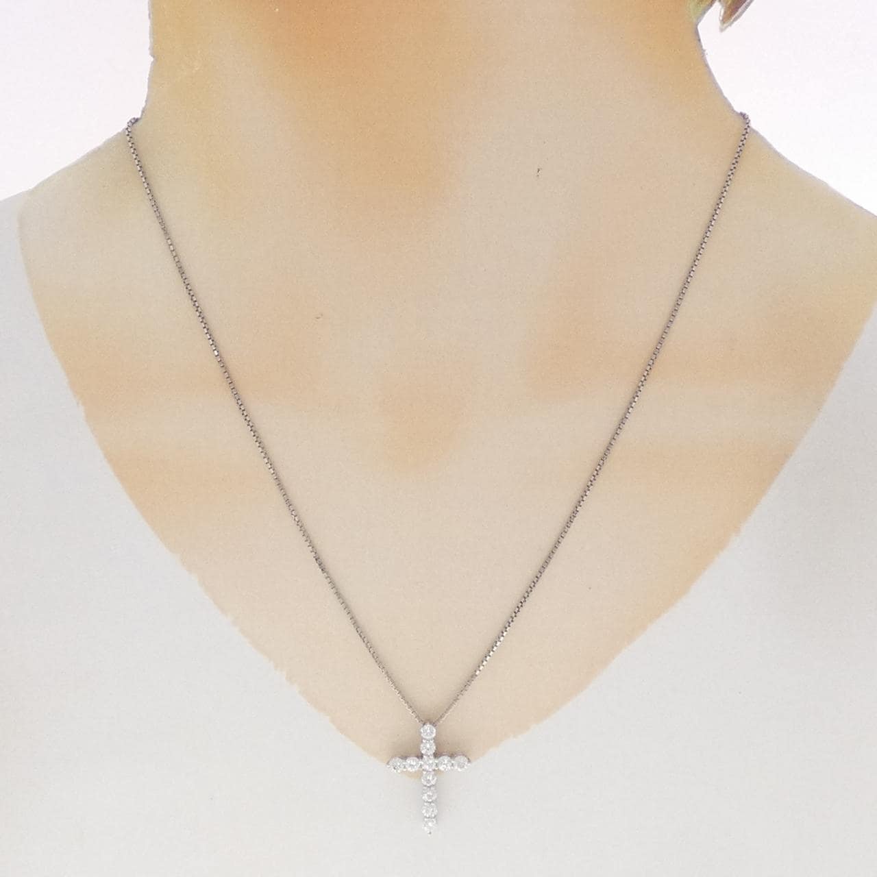 PT900/PT850 クロス ダイヤモンド ネックレス 1.00CT