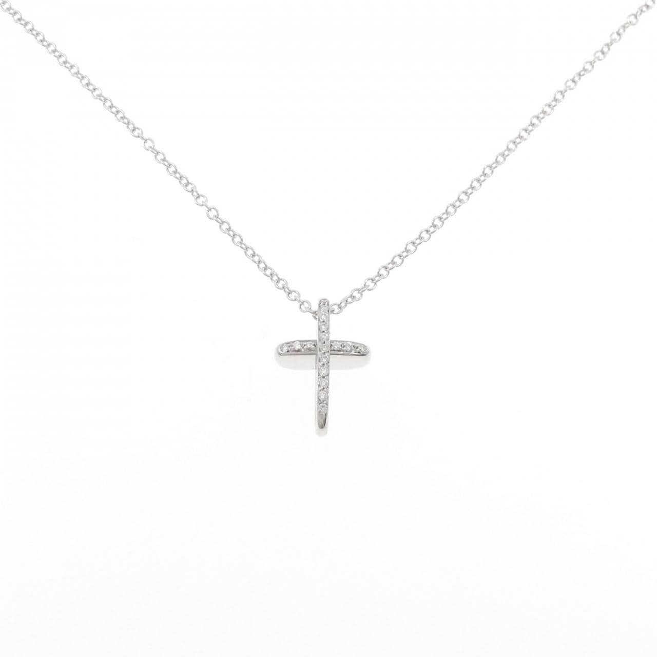 750WG cross Diamond necklace