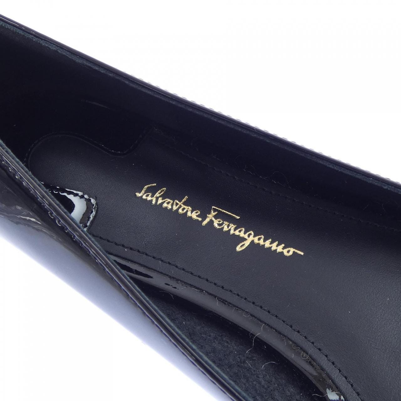サルヴァトーレフェラガモ SALVATORE FERRAGAMO フラットシューズ