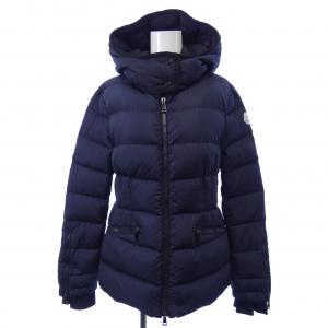 モンクレール MONCLER ダウンジャケット