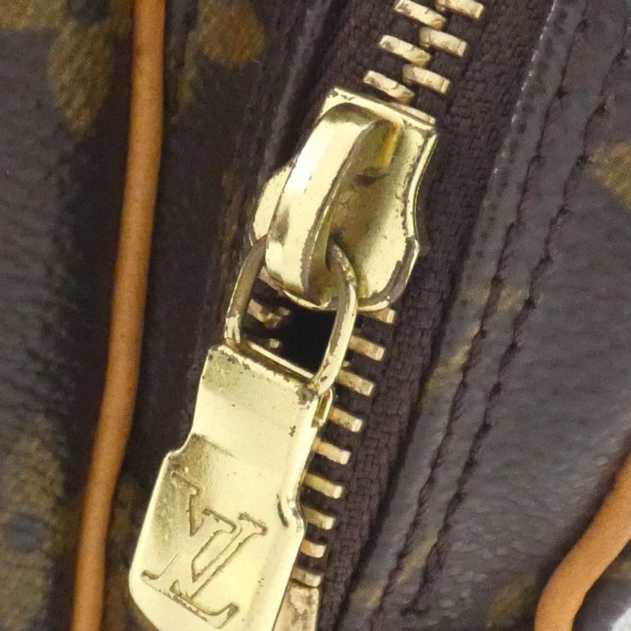 ルイヴィトン モノグラム アマゾン M45236 ショルダーバッグ