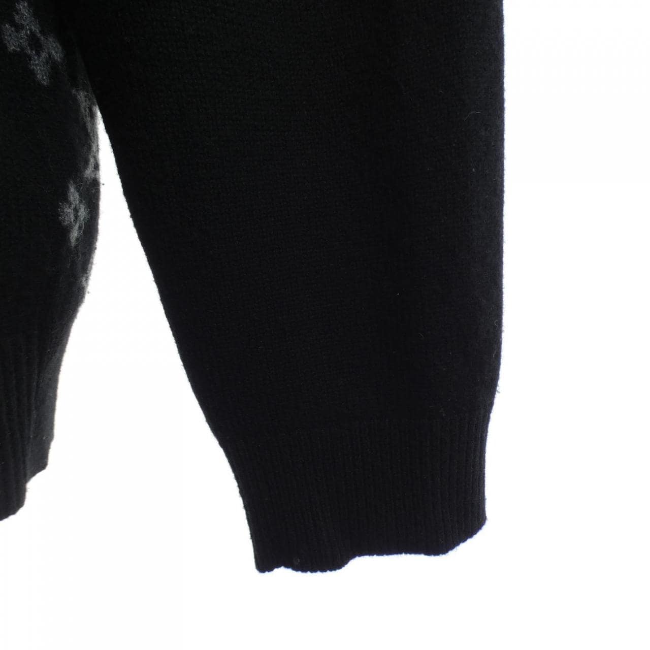 ルイヴィトン LOUIS VUITTON ハーフアンドハーフモノグラム HGN41WIXW ニット