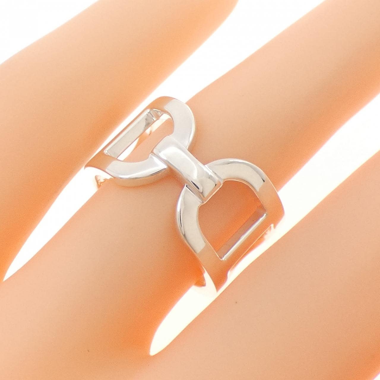 エルメス エヴァー シェーヌダンクル リング