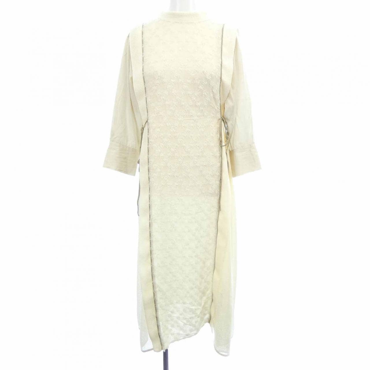 パブリックトウキョウ PUBLIC TOKYO ワンピース