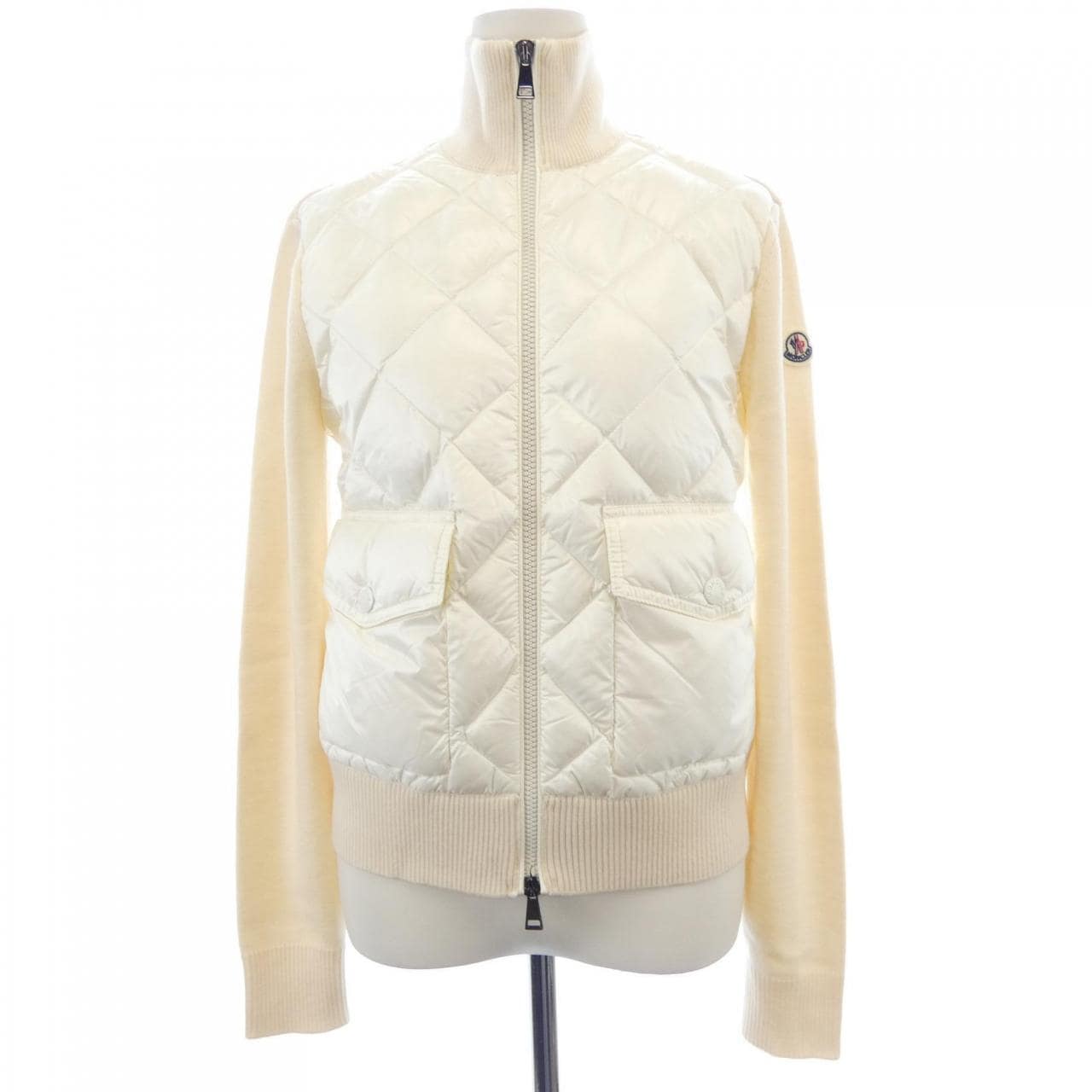 モンクレール MONCLER 10939B00004 ダウンジャケット