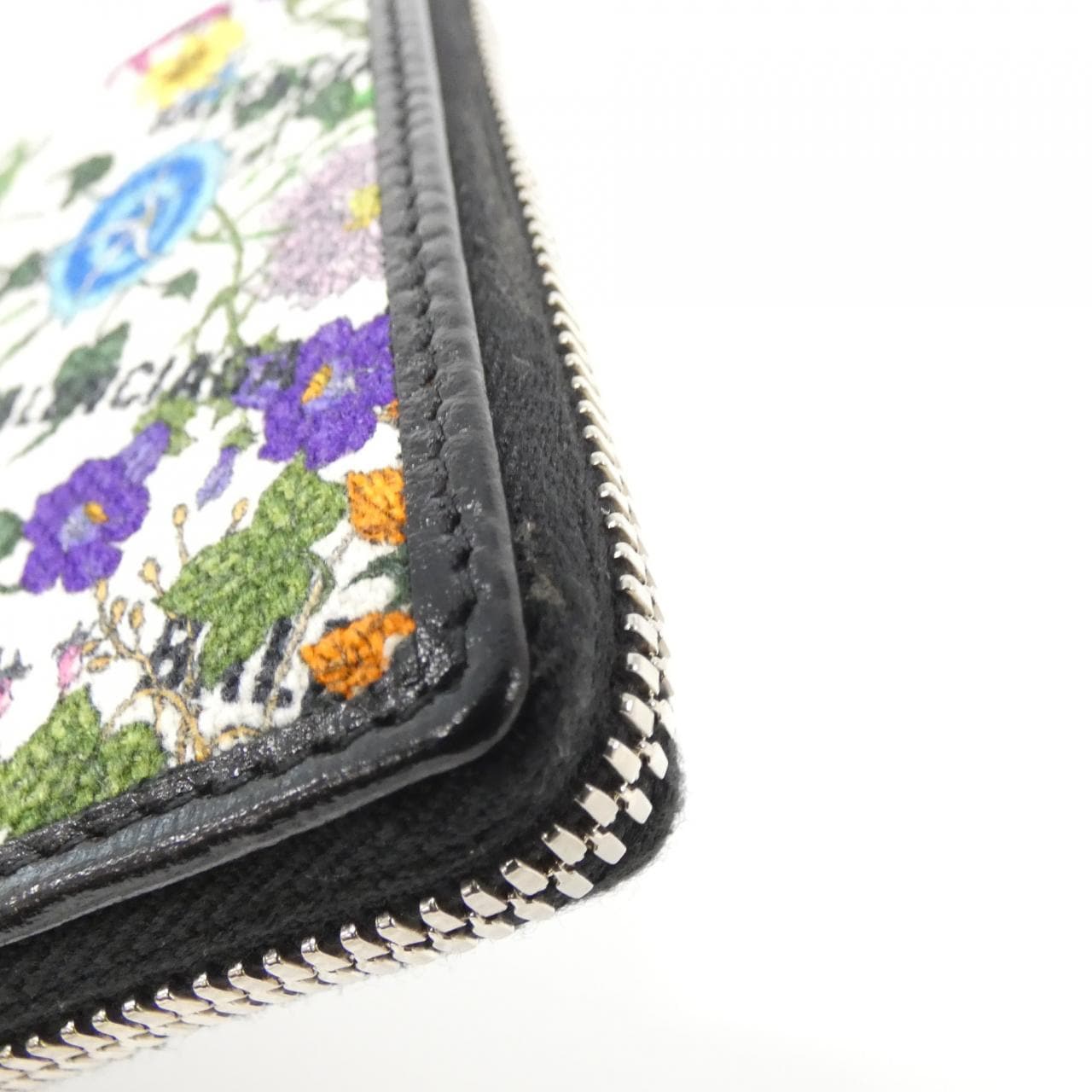 グッチ 681710 UPSAN 財布