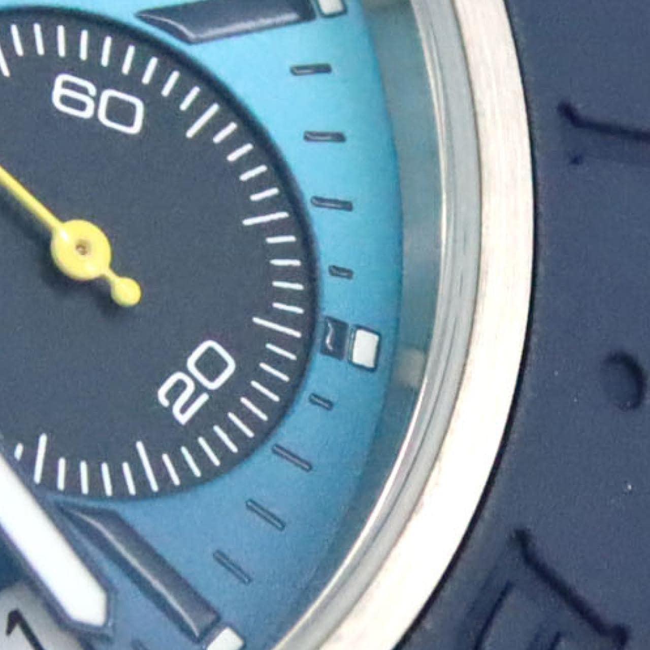 ブルガリ ブルガリアルミニウムクロノグラフ･カプリ LIMITED BB40ATCH/103844 アルミニウム 自動巻