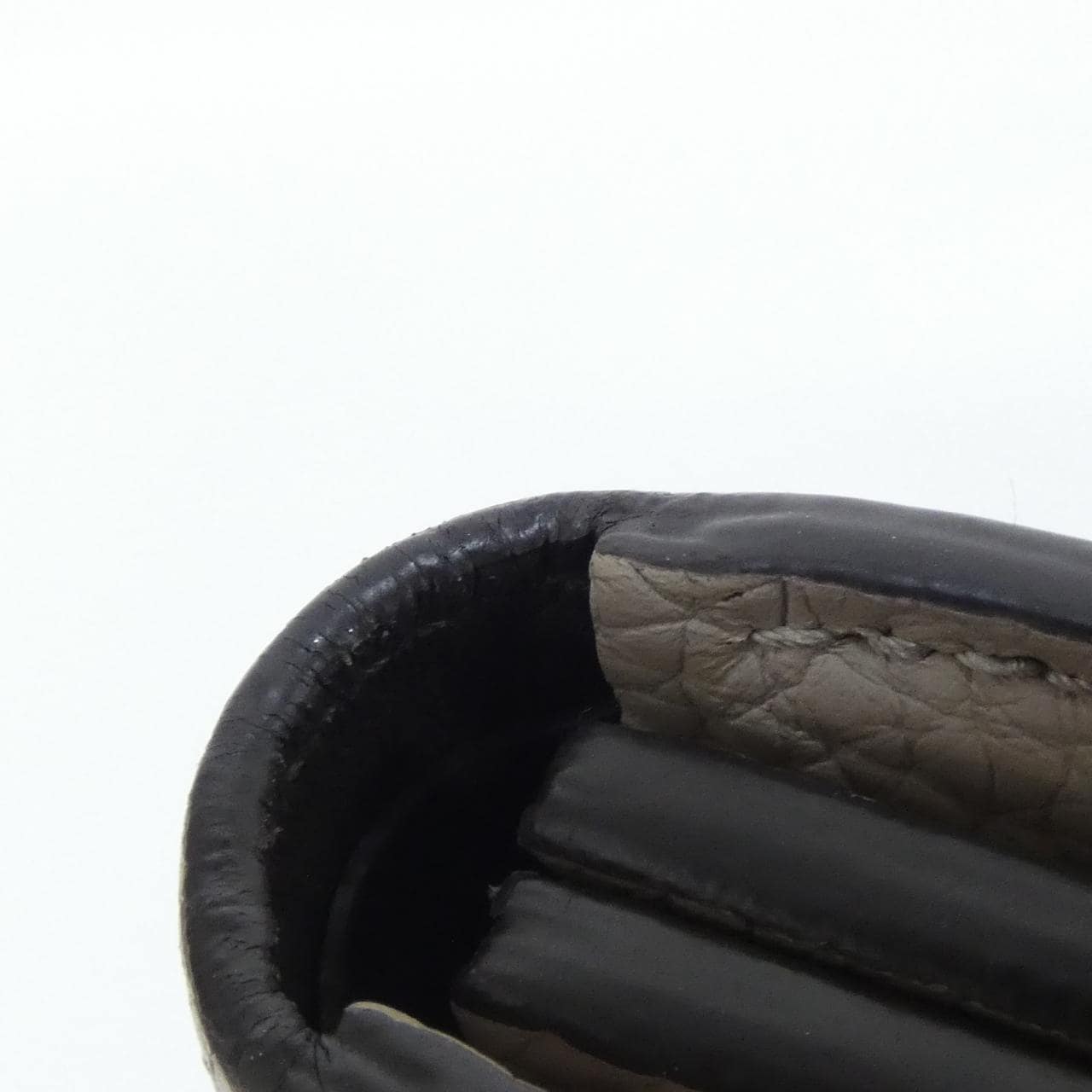 ルイヴィトン トリヨン ポルトフォイユ コメット M63104 財布