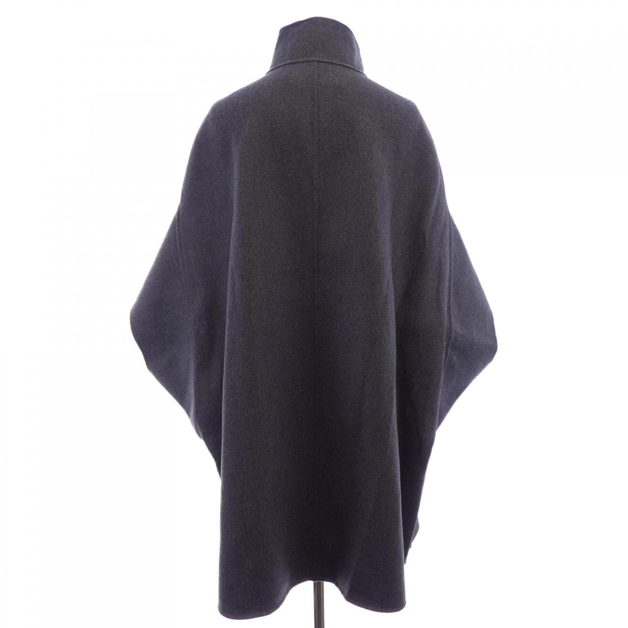 クリスチャンディオール CHRISTIAN DIOR 840M38A1116 ケープ