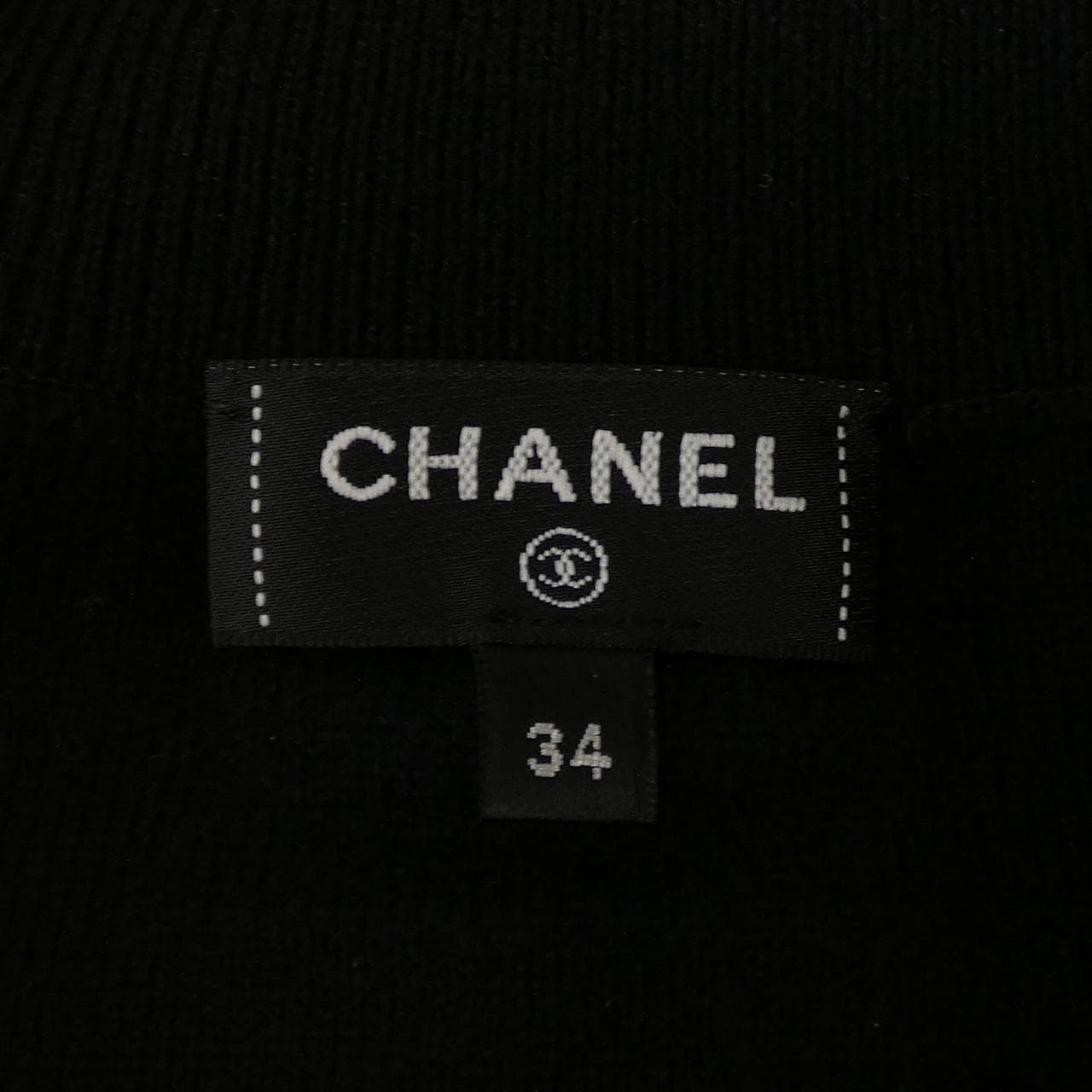 シャネル CHANEL METIERS D'ART LOOK1 P82481K11949 26A ニット