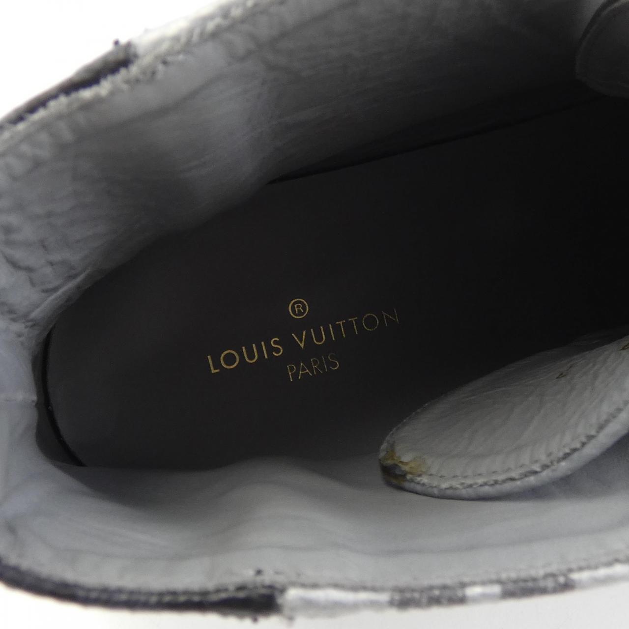 ルイヴィトン LOUIS VUITTON スニーカー
