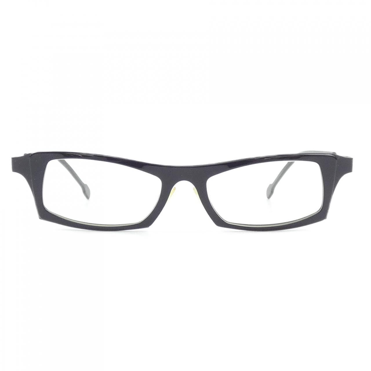 THEO EYEWEAR