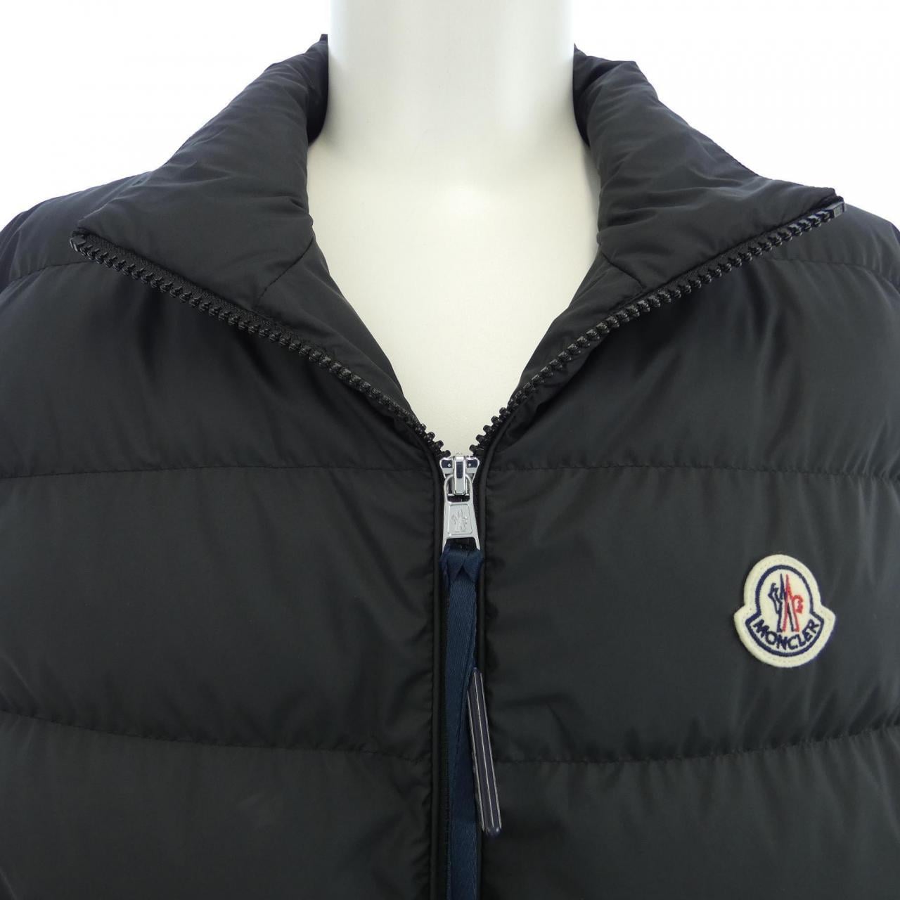 【新品】モンクレール MONCLER ダウンベスト