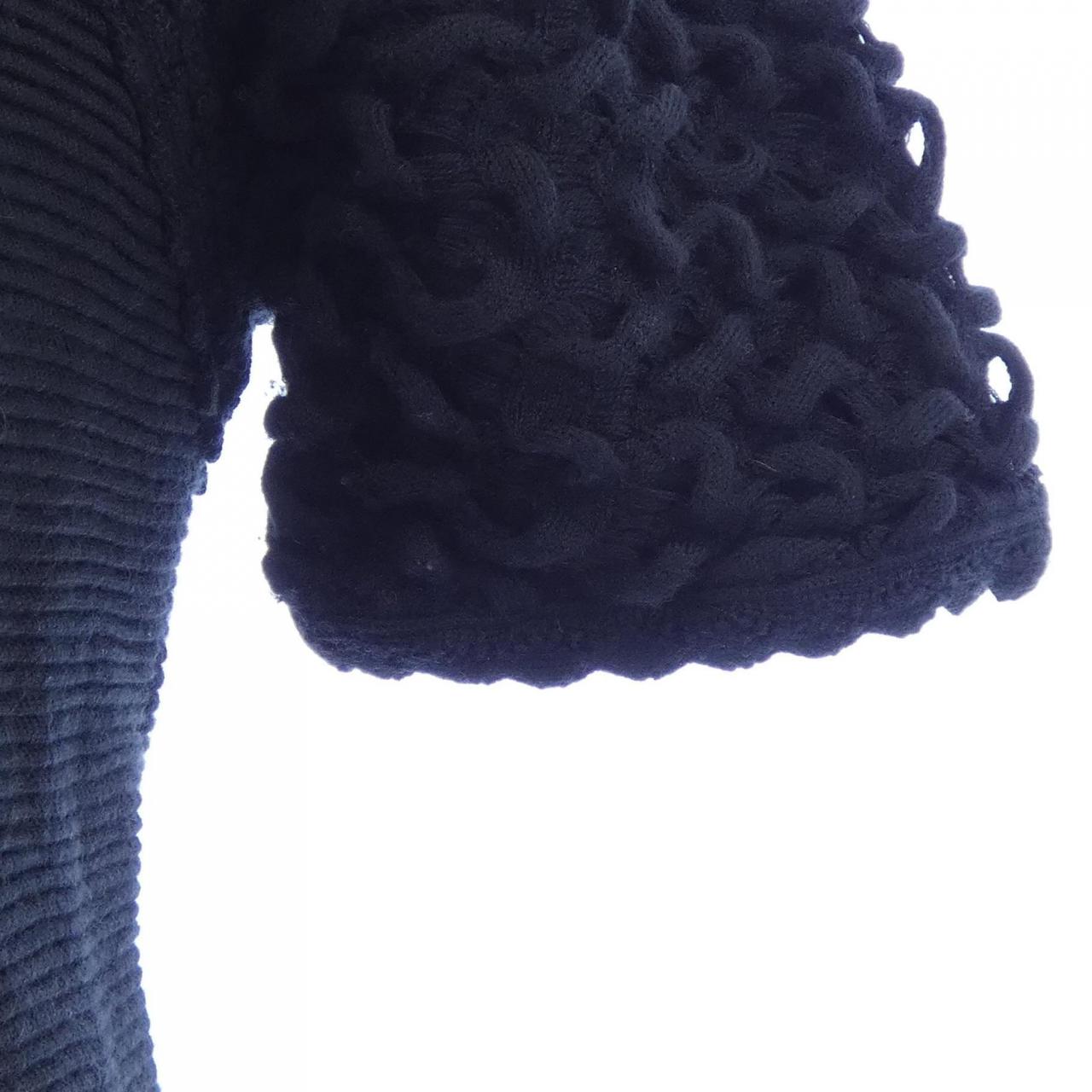 CHANEL P41982K03209 上衣