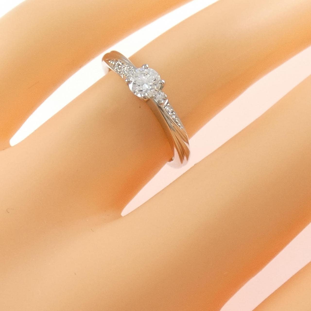 PT900 ダイヤモンド リング 0.263CT D VVS1 3EXT H&C
