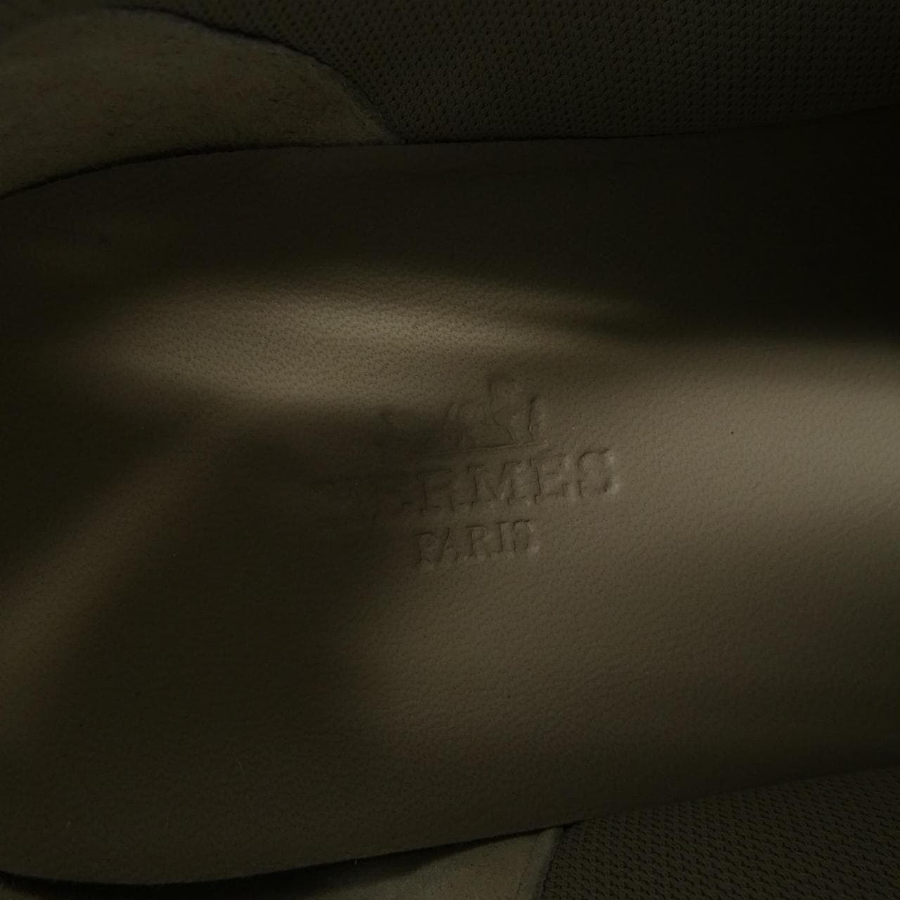 エルメス HERMES ループ 252000Z スニーカー