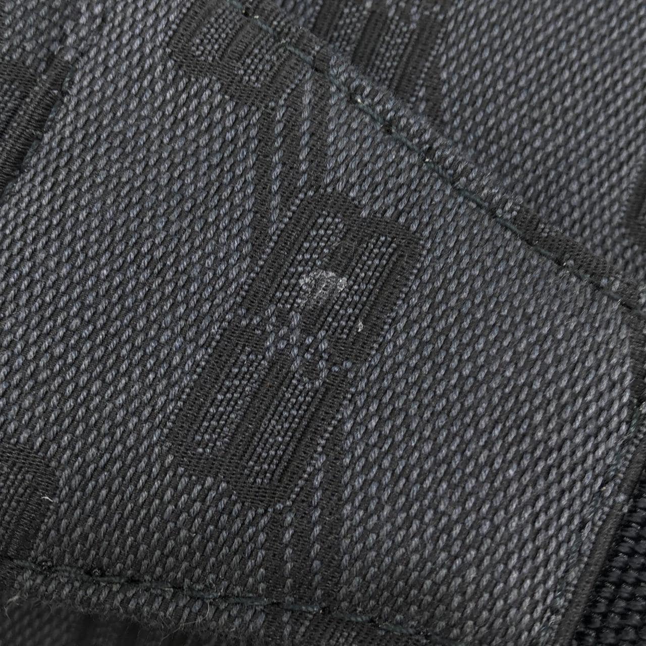 バレンシアガ SIGNATURE MEDIUM BACKPACK 713044 210HH リュックサック