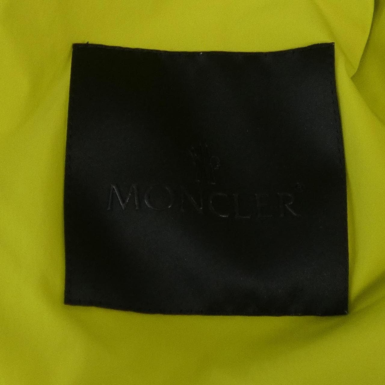 モンクレール MONCLER ESCALLE パーカー