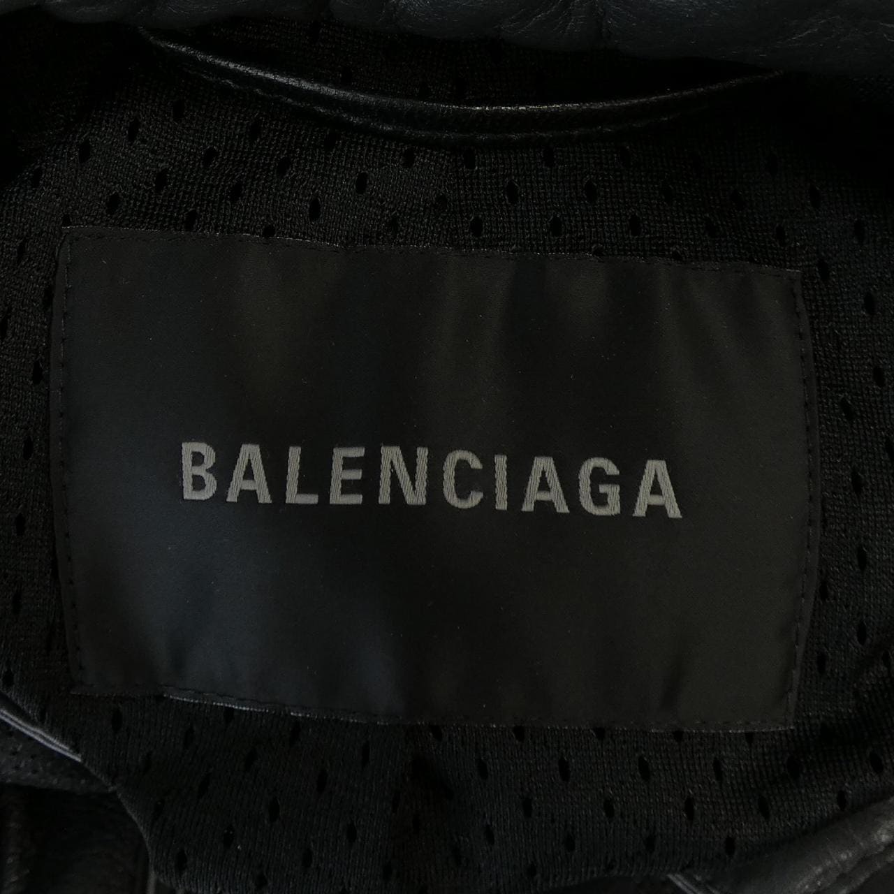 バレンシアガ BALENCIAGA 830866 TSS01 レザージャケット