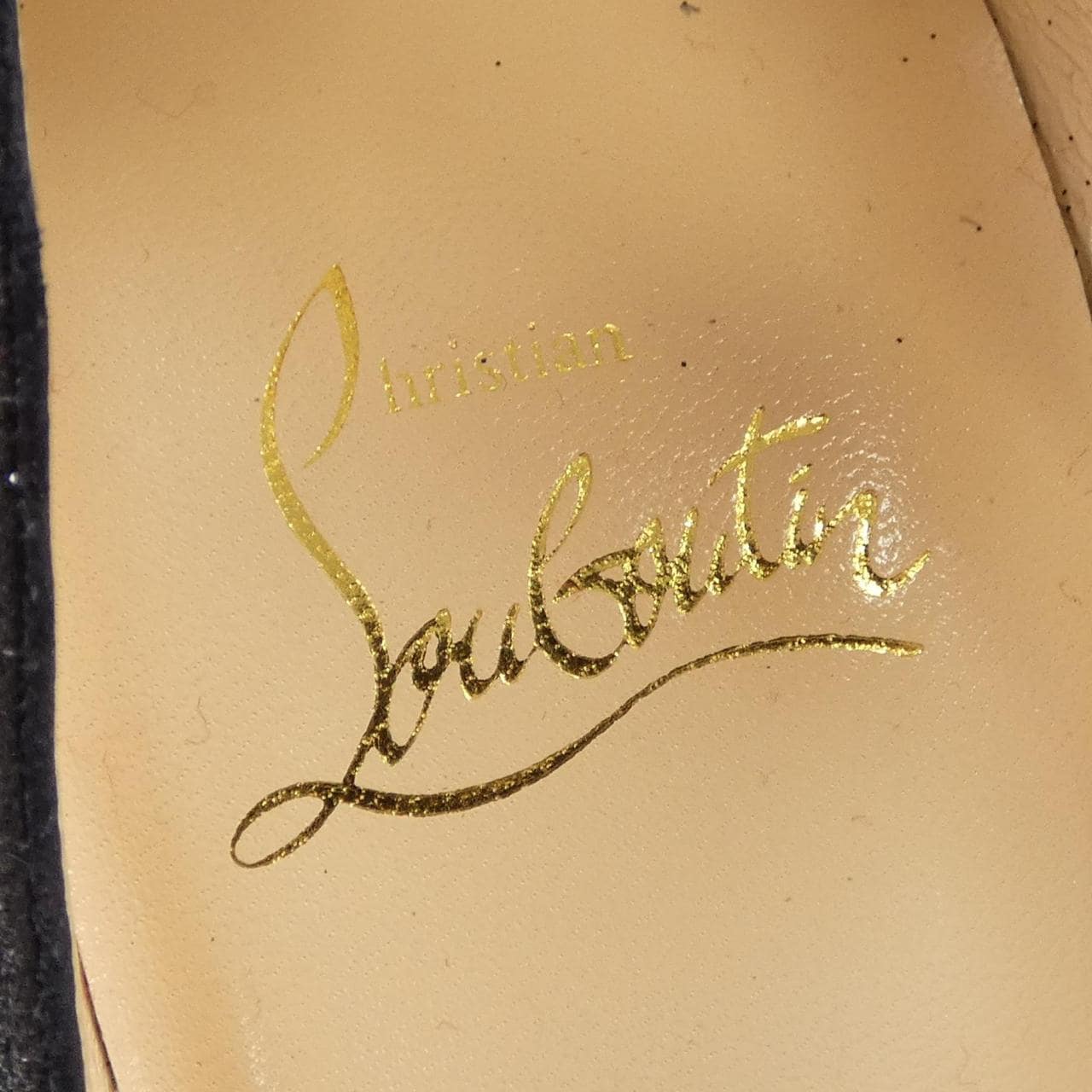CHRISTIAN LOUBOUTIN CHRISTIAN LOUBOUTIN PUMPS
