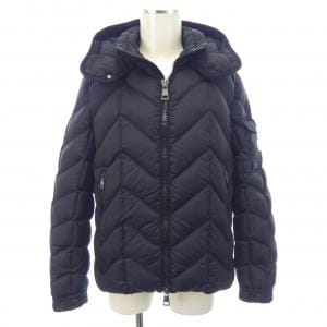 モンクレール MONCLER ダウンジャケット