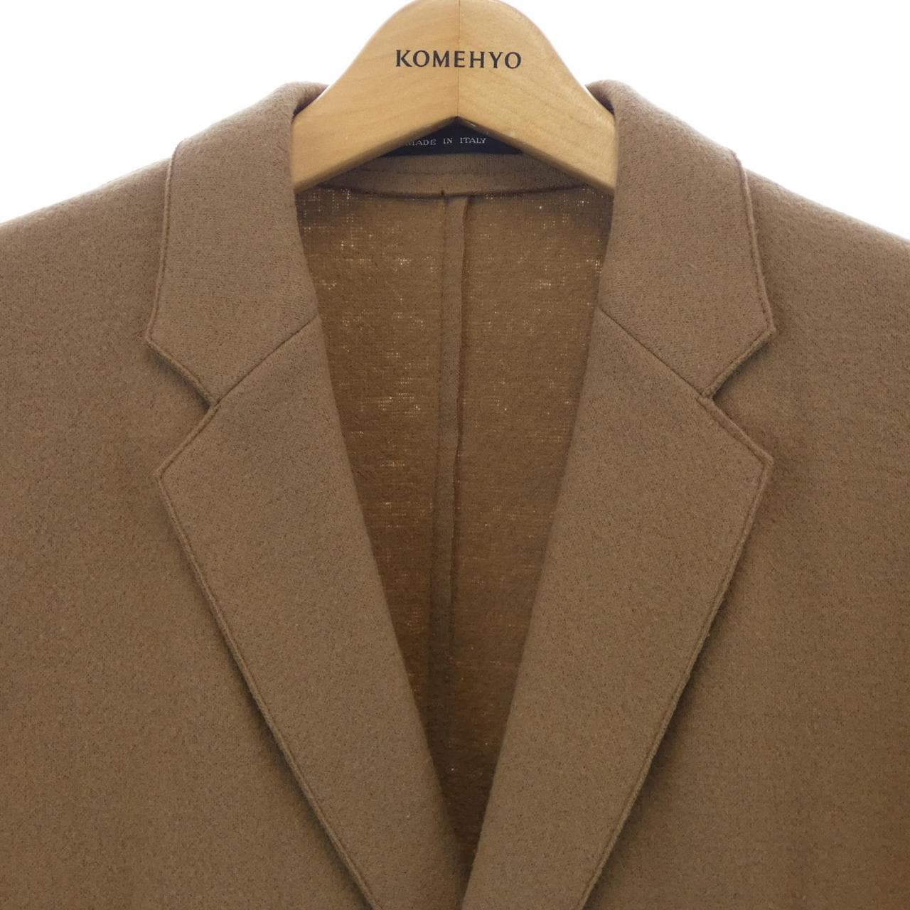 EMPORIO ARMANI安普里奥·阿玛尼夹克