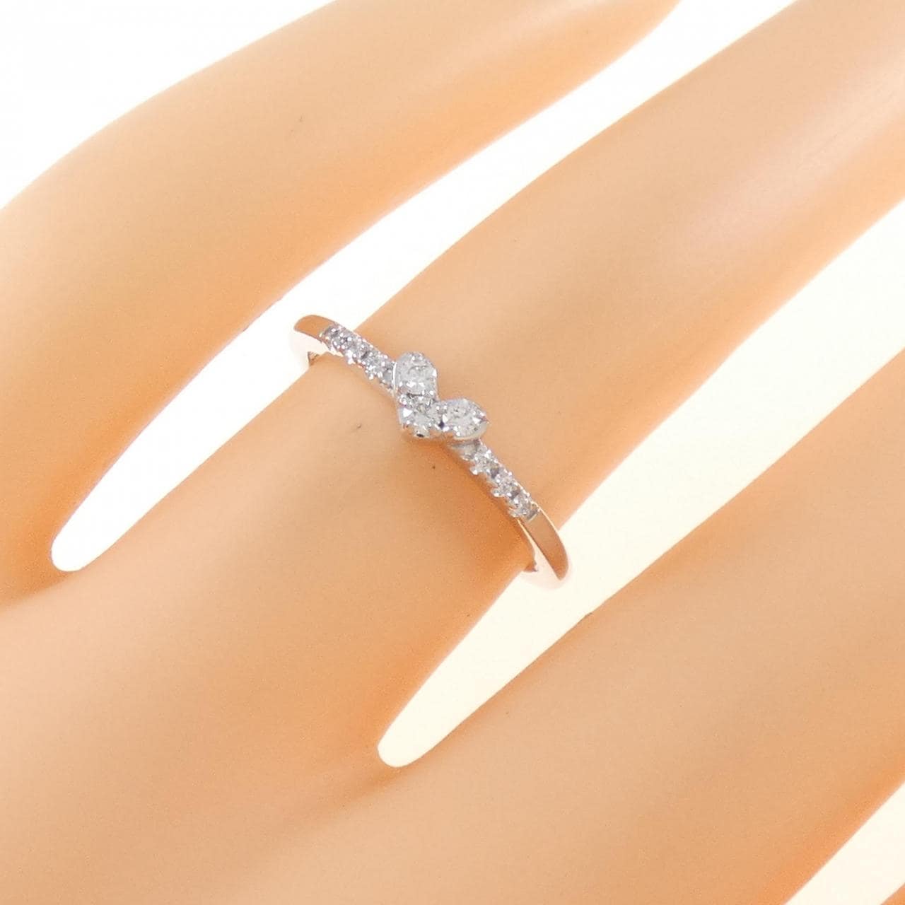 K18WG ハート ダイヤモンド リング 0.07CT