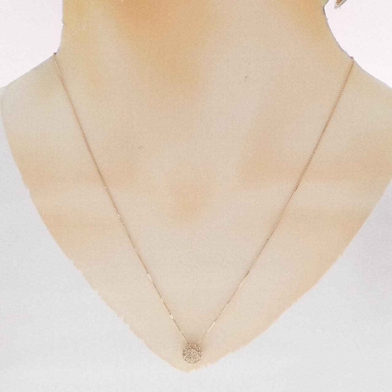 ジーエスティービー ダイヤモンド ネックレス 0.30CT