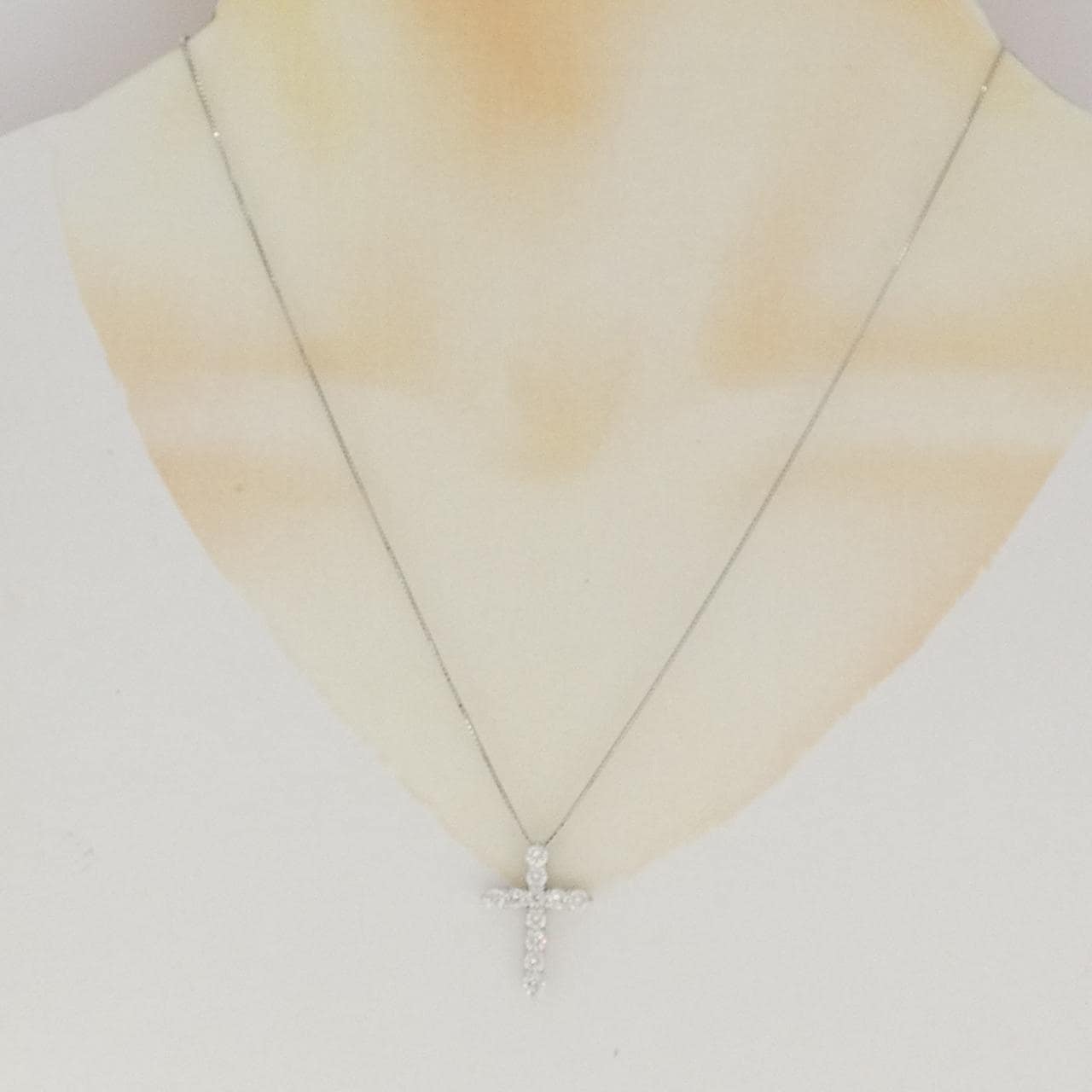PT900/PT850 クロス ダイヤモンド ネックレス 1.00CT