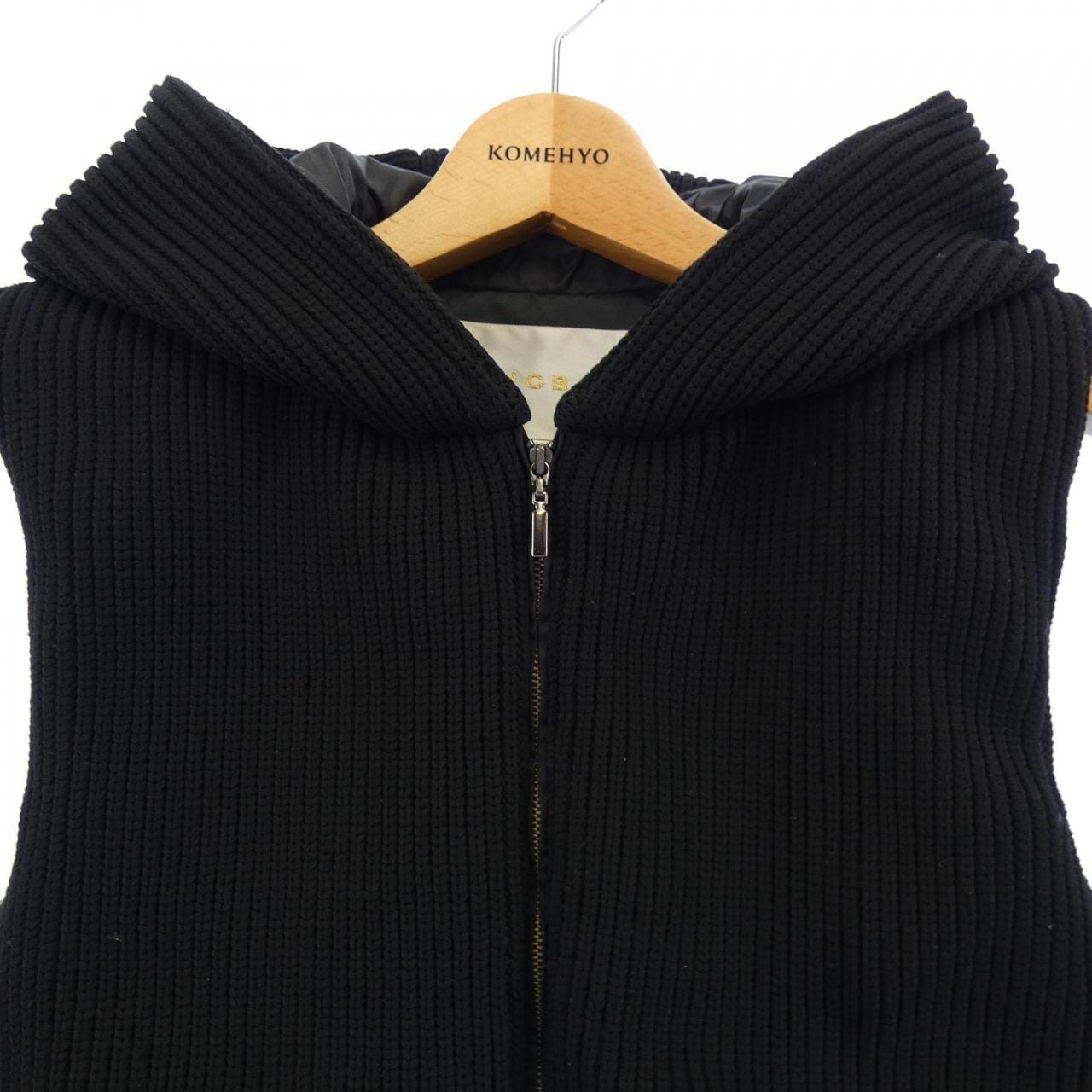 アイシービー ICB ダウンベスト