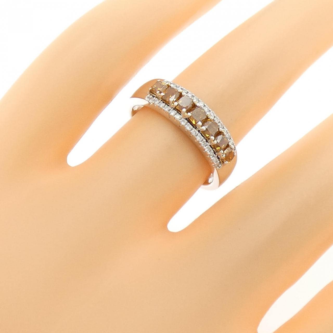 750WG ダイヤモンド リング 0.80CT