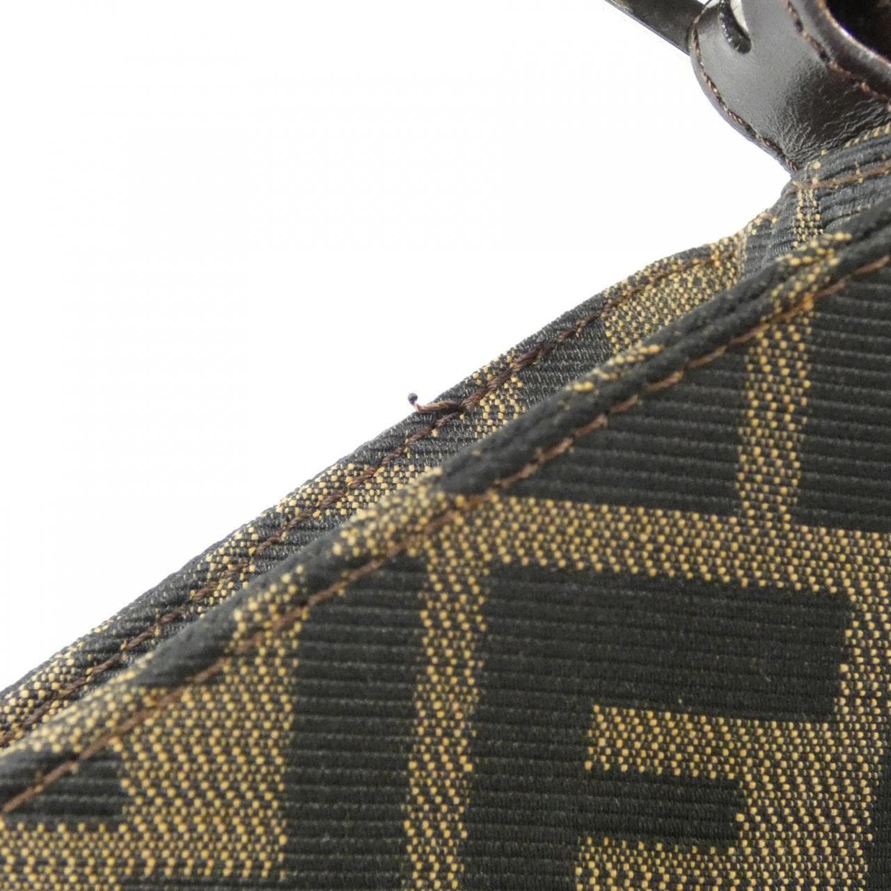 【ヴィンテージ】フェンディ 26569 ショルダーバッグ