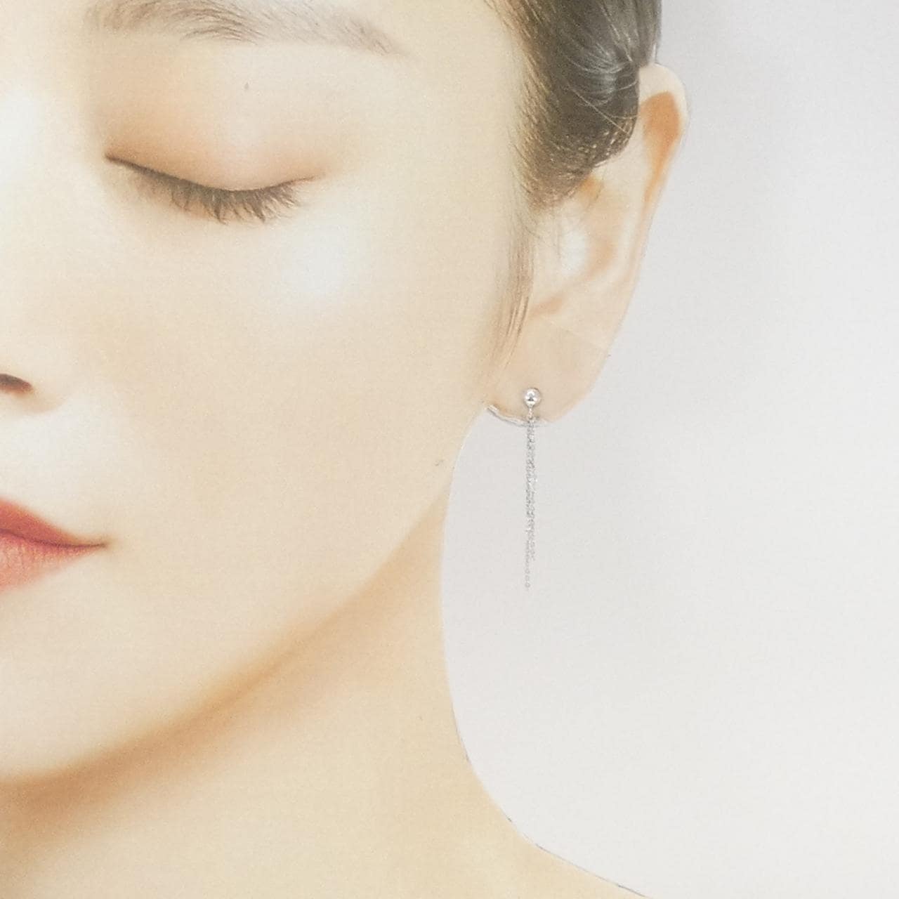 K18WG ダイヤモンド ピアス